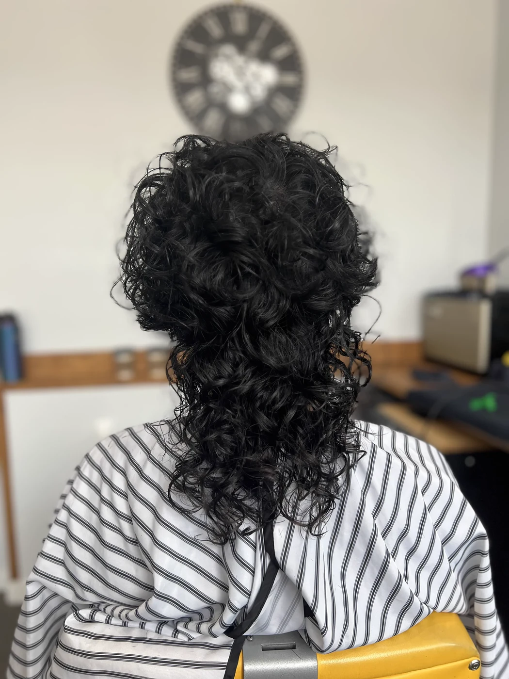 Natural curly hair cut and style, West Seattle salon